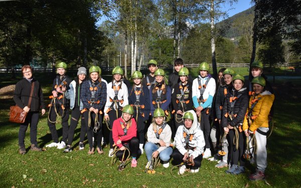 Gemeinsam hoch hinaus im Hochseilgarten